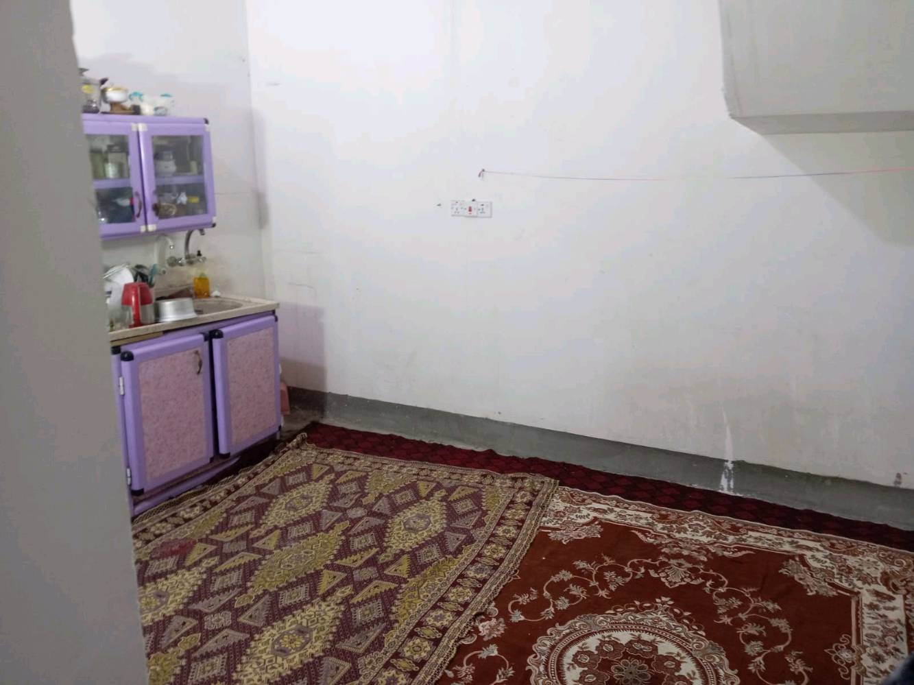 بيت بنصف السعر في حي السجاد خلف مرقد الحر سلام الله عليه
يعتبر فارغ جيب غراضك واكعد 
بيت ٥٠ متر في حي السجاد الاول بناء سنة ٢٠٢٢ طابقين 

السعر 35 مليون

سبب البيع بناء مستعجل عليه

طابو ٢٥ تحويل مباشر باسم المشتري
منطقة هادئة 

كل الخدمات متوفرة وديتم قرنصة فرع البيت

للتواصل ***********