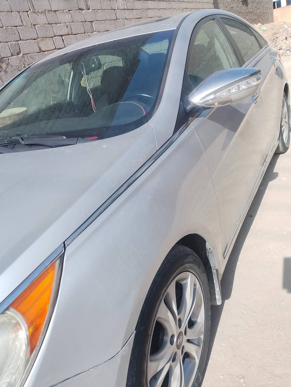 سوناته موديل 2013 السياره بسمي مكفوله واريد امريكي حداديه صدر + گير ومگينه مكفول تبريد شغال جواهه تخم تاير السعر 105 وبيها مجال العنوان كربلاء حي العسكري ***********
