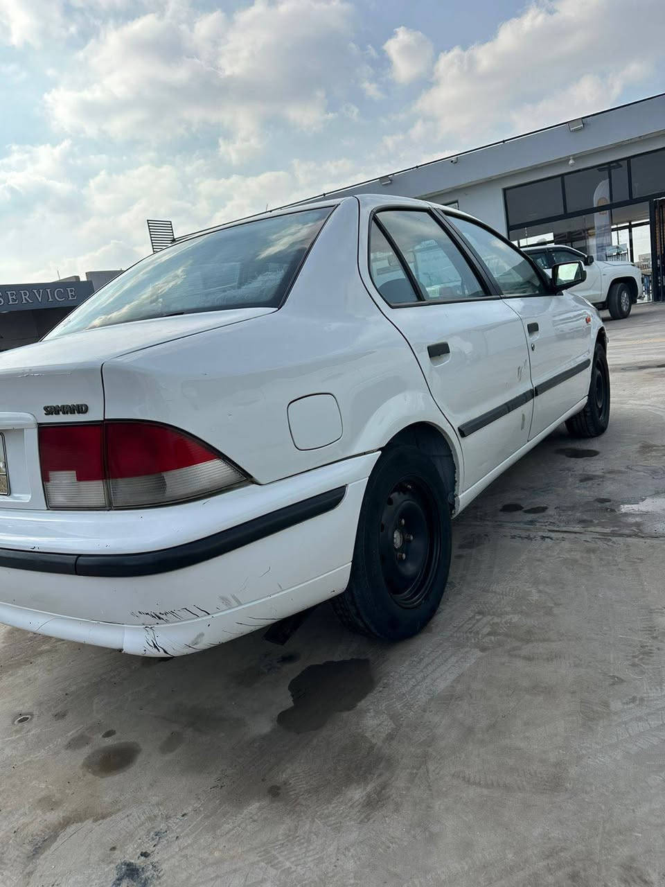 سلام عليكم
سمند 2011
رقم بغداد بأسمي تحويل مباشر
بيه جاملغ جهة السايق تبديل وصبغ فقط
باقي البدي مكفول من الصبغ
مكينه مفتوحه بدون بخار
گير سليم
السعر ٤٣ وبي مجال
عنوان كوت
***********
