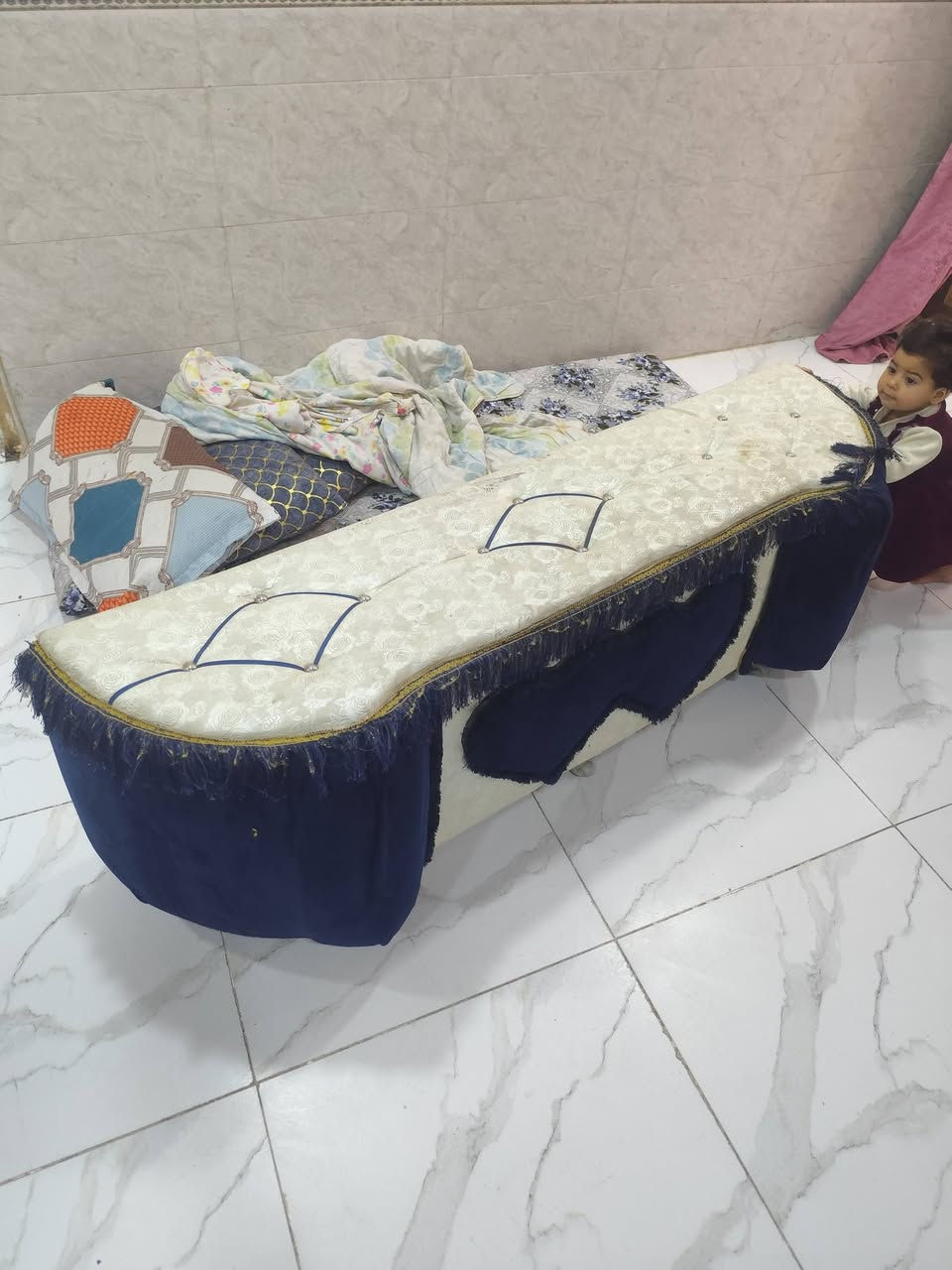 سلام عليكم البيع مكان النجف حي ميسان سكلت الكرعاوي ***********
