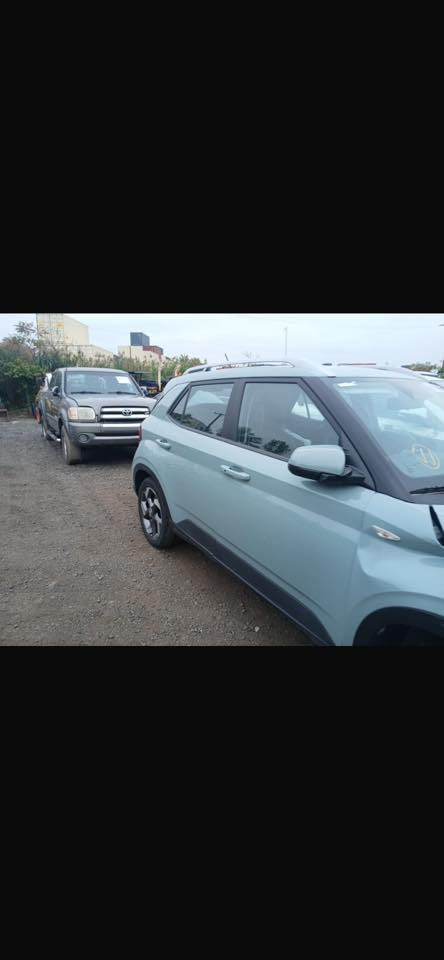 سلام عليكم ورحمه الله  سياره هونداي فينو للبيع موديل 2025 زيرو ماشيه2500 فول مواصفات عدا فتحه  شاحن وايرليست بصمه تدفئه كشنات رادار امامي خلفي  لون مميز.   رقم بغداد ترقيم جديد  دخوليه جديد العنوان بغداد الكريعات للاستفسار فقط اتصال او واتساب  

ملاحظه /سياره مكفوله. فقط صبغ جاملغ امامي الايمن
***********/***********
