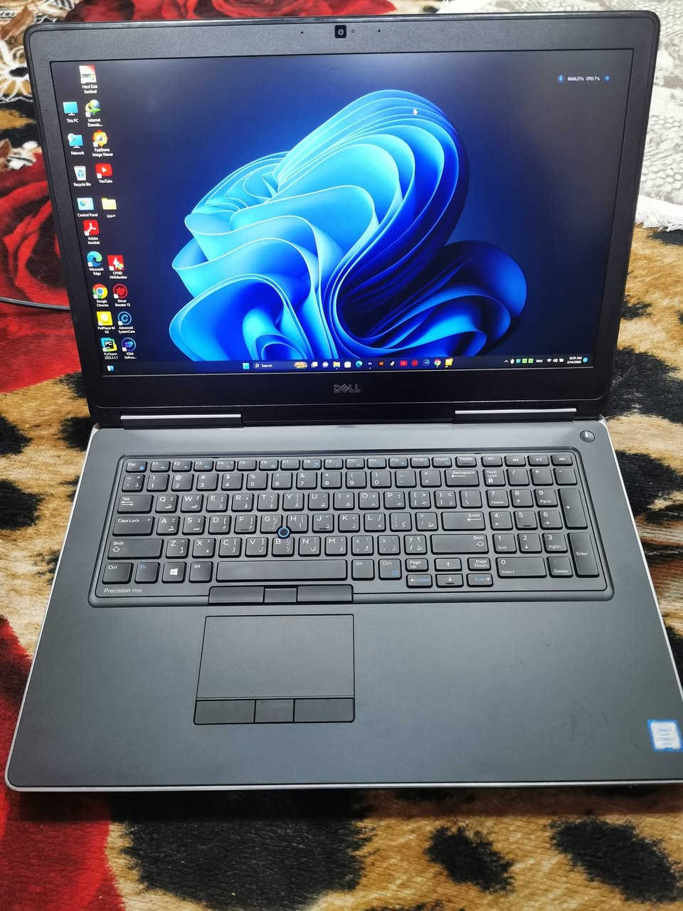 للبيع  ديل برزشن 772‪0
ورك استيشن
المعالج  i7-6820HQ
الرام   2*16. Ddr4
المجموع 32 GB وتحتوي علئ اربع مداخل للرام
قابل للتطوير

كرت شاشة خارجي  Nvedia QUadro 8Gb

Ssd intel
M. 2 nvme. 512‪
ويحتوي علئ مدخل اخر m. 2
ومدخل اخر Hdd
شاشه فول اج دي  ips
17 انج  
السعر   560‪ الف


**إذا كنت صاحب هذا الإعلان وتريد حذفه لأي سبب، رجاءا أرسل رسالة إلى الدعم الفني**