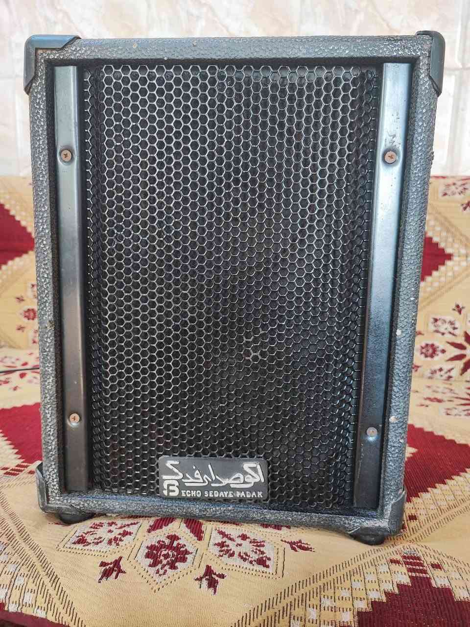 جهاز ملاليه نوع صوت الفدك يشتغل على الكهرباء وعالشحن السعر 80 الف يوجد توصيل لجميع  ***********
