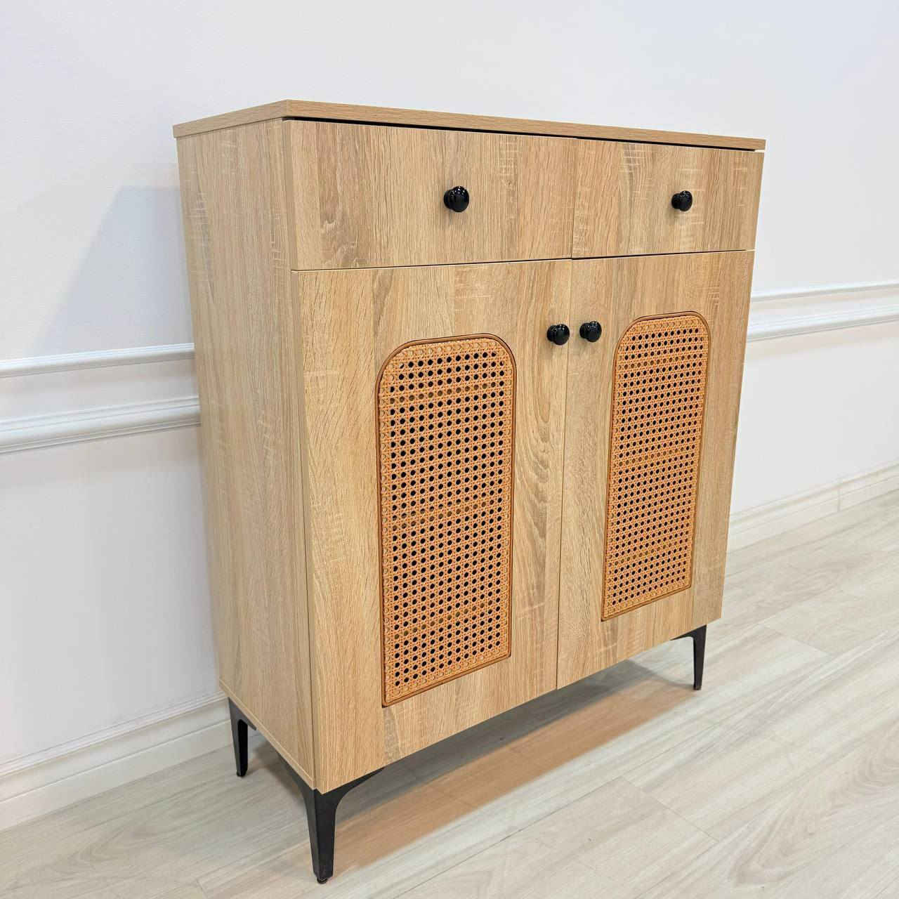 العنوان: لأنّ منزلكِ يستحق الدلال تماماً كجمالكِ! ✨
​بشرى سارة لزبائن  ست الحسن والجمال   الوفيات..
لم نعد نكتفي بتوفير أفضل مستحضرات التجميل والعناية فحسب، بل قررنا مرافقتكم في تفاصيل منازلكم أيضاً! 🏠
​نعلن لكم عن توفر تشكيلة راقية من الأثاث المنزلي بلمسات عصرية تليق بذوقكم الرفيع.
​📥 للحجز أو الاستفسار: يرجى مراسلتنا عبر الرسائل الخاصة (الدايركت).
​📍 @إشارة متابعين - حيث يلتقي الجمال مع الفخامة


**إذا كنت صاحب هذا الإعلان وتريد حذفه لأي سبب، رجاءا أرسل رسالة إلى الدعم الفني**