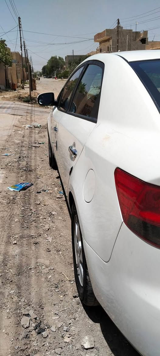 سيراتو 2011 بيها 3 قطعه ابيعك حزام وبيها  رقم اربيل دولي مكان تكريت72 مجال بسيط/***********
