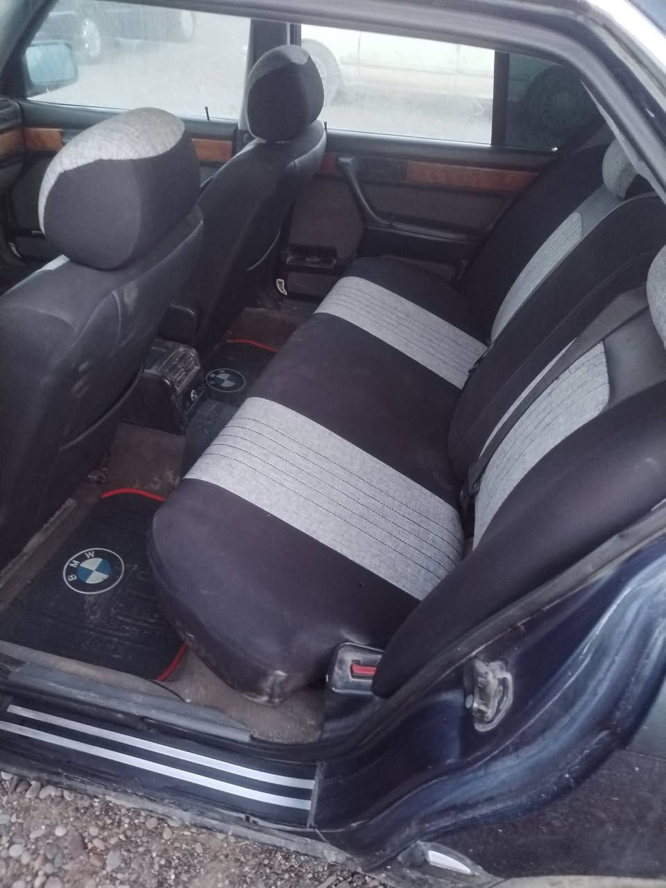 السلام عليكم سياره BMW نظيفه للبيع حجم 730 محرك مفتوح مصبوغه حزام جماليه بيها طخه حك شبر بلباب شرط محرك وكير وصدر تبريد تدفئة تايرات جدد رقم صلاح الدين دولي شرط الوكاله وتحويل السعر 60وبيها مجال ل شراي ويرهم مقدمه 25وبشهر 3 ورقات مع الكفيل وهم يرهم مرواس بسياره مرتبه واخذ فرق وحياكم الله استفسار ***********... مكاني الشركاط
