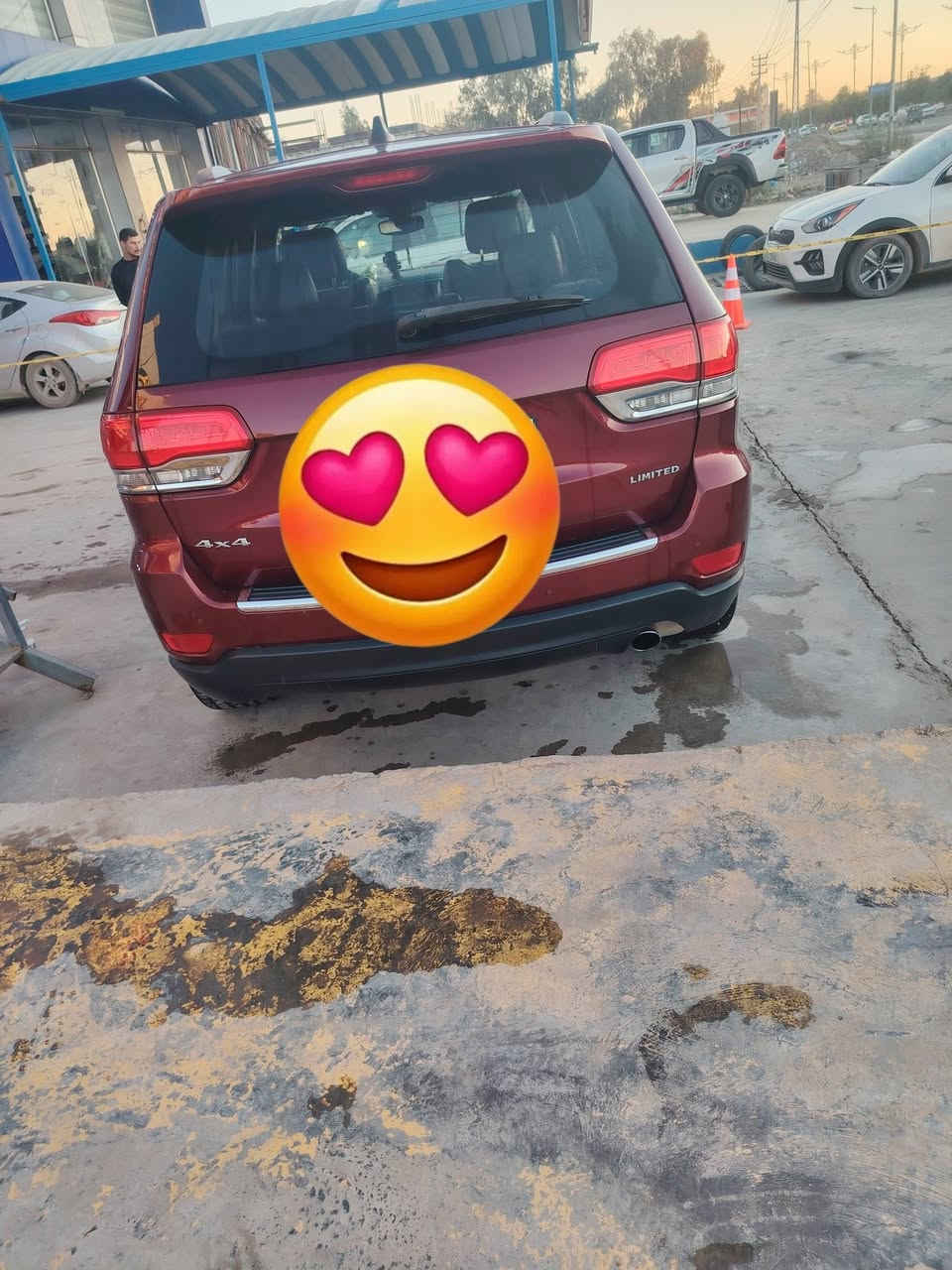 سلام عليكم
بيع فقط 
للبيع جيب كراند شيروكي لمتدد ضرر سرقة 
موديل 2020
مواصفات لمتيد
بصمة
تشغيل عن بعد
اشاير بالمري
كشنات تدفئة
شفتات ستيرن
حساس خلفي
رادار بالمري
خزن ميموري
4x4
نضام سبورت
مكينة 3600
ستة سلندر
السعر 200 ورقة 
عنوان ديالى بعقوبة
***********
بيع فقط
