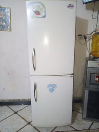 عندي هاي الثلاجه و مجمده سوه للبيع السعر 250البكات بغداد بلديات الستفس...