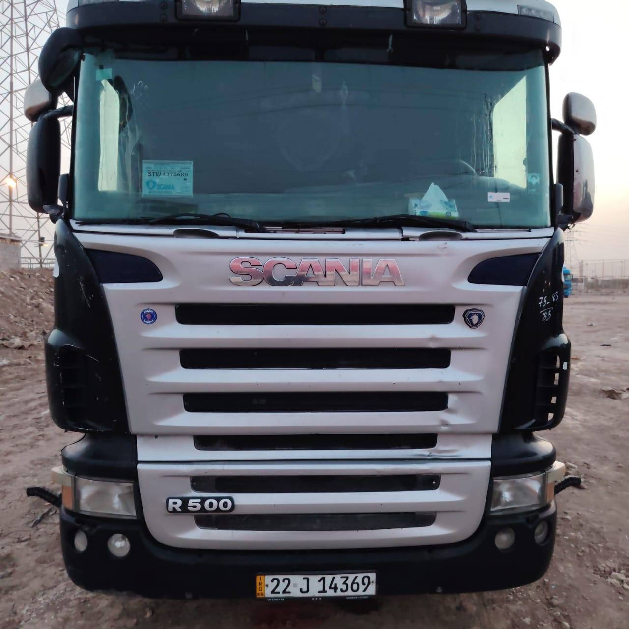 سكانيا 2006 للبيع مربوطه قلاب السعر 160 وبها مجال،***********,
