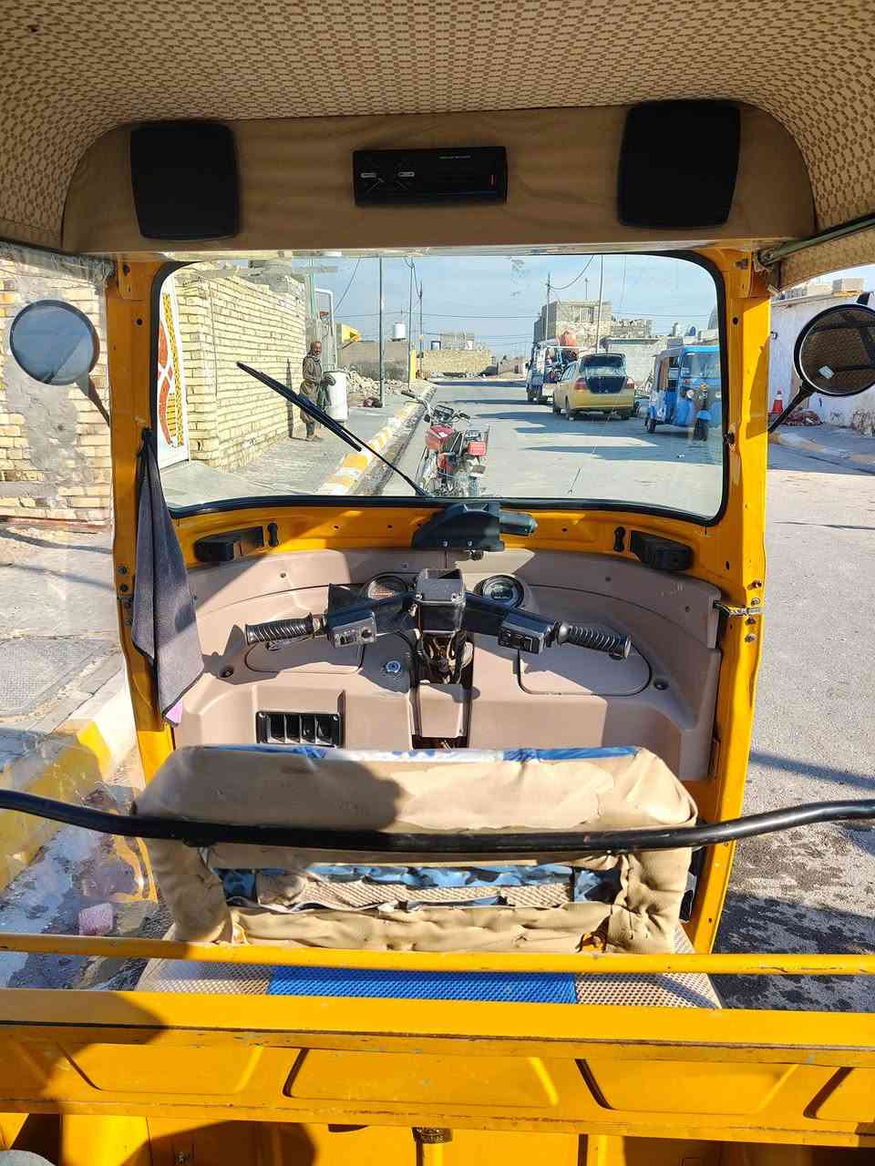 السلام عليكم تكتك للبيع موديل 20 رقم مكفوله من الصبغ والمعجون بس دوس معمر مكينه اكسن جاهز السعر 5800 المكان واسط الحي ***********
