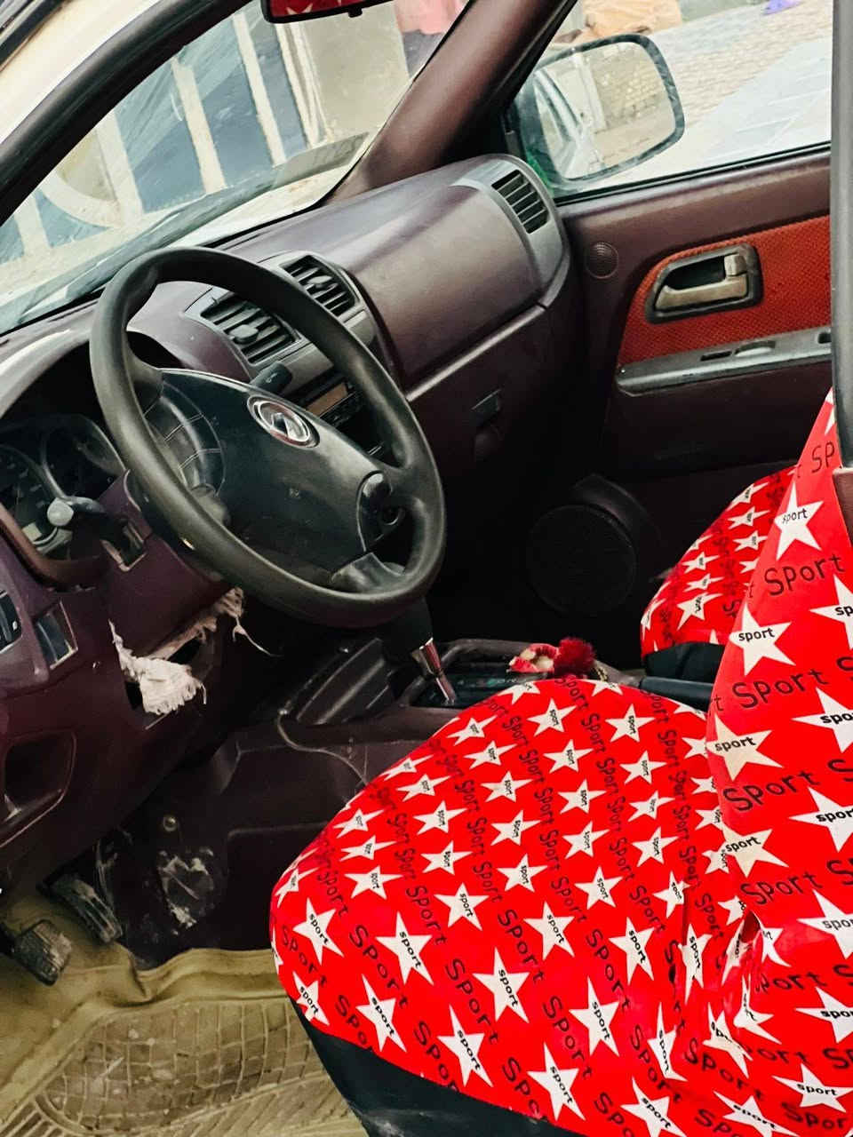 سلام عليكم سياره للبيع موديل 2012 سياره أوتوماتيك رقم قادسيه مشروع وطني سعر 65وبيهه مجال
العنوان البصره قضاء الدير
رقم  ***********
