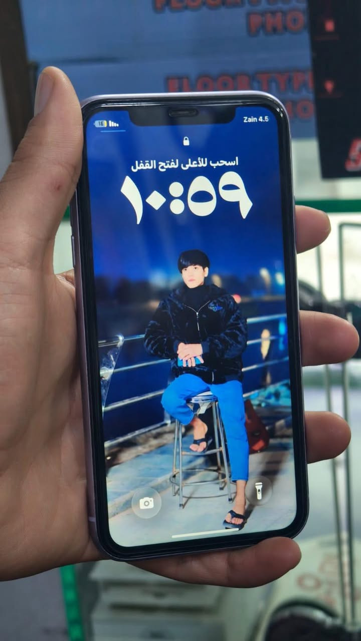 ‏11 عادي ذاكرة128 فول نظافة ما طاب صيانة ***********
