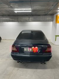 بيع السعر ١٣٠ السياره مواصفات خاصه مو عاديه   ماشيه ١٣٣ الف فقط  Merce...