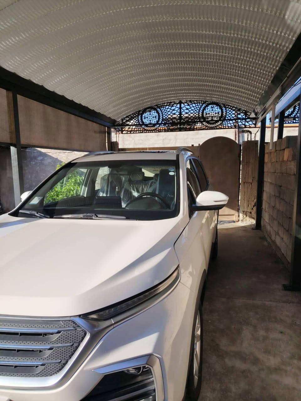 #شوفرليت#كابتيفا- # مواصفات

#موديل2021

#مكفولة كفالة عامة

#ماشي90الف كيلو متر

-5راكب

 شركة المنصور للسيارات.

زيرررررو وكالة اربيل

#محركV4-1.5تيربو-القدرة الحصانية148حصان مع ناقل حركة كير نوعCVTاتوماتيك

واجهات أمامية وخلفية جديدة

ميزة دخول المركبة بدون مفتاح

بصمة عدد2

العجلات المعدنية بقياس18بوصة

مصابيح أماميةLEDاوتوماتكية

مصابيح خلفية جديدةLED

فتحة سقف بانورامي

مرايا خارجية مع إشارات الانعطاف

تحكم في الصوت ومثبت السرعة من عجلة المقود(تحكم استرين اتجاهين)

وسادات هوائية عدد6（أريباك)

كآمرات عدد1

نظام صوتي مع6سماعات

نظام مراقبة ضغط الإطارات

(حساسات خلفية)

نظام الثبات الإلكتروني

Auto Hold

Android Auto

Apple Car Play

USB , Type C , Bluetooth

شاشة لمس ملونة قياس

شاشة العدادات الرقمية قياس7بوصه

تحكم تكييف أتوماتيكي مع وجود قطعتين تبريد

نوافذ كهربائية التحكم

مقاعد مخمل5راكب

تحكم كهربائي بالمرايا الجانبية

رقم سليمانيه باسمي

هزة وفحص ورقم جديد

موجودة بغداد

 (155)السعر 

للمعلومات الاتصال على الأرقام التالية

***********

*********** 

متوفر واتس اب على الأرقام

#معارض

#كابتيفا

#شوفرليت_كابتيفا

#معارض_اربيل

#سوق_سيارات_العراق

#بغداد
