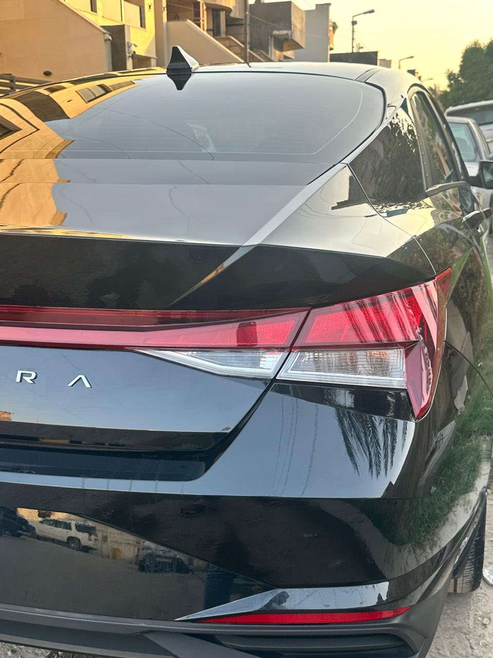 السلام عليكم من رخصة الادمن المحترم ❤️ 🌹 للبيع فقط 
النترا موديل 2023 وارد امريكي حادثها موضح بالصوره 
لا شاصي ولا لغود تصليح درجة اولى هنا ابغداد بنيد مبدل نفس اللون 
محرك 2000 دوش 
ماشيه 30 
مواصفات تحكمات شاشه بصمه رادار كامره 
رقم بغداد مكان بغداد 
السعر 168$ ورقه وبيها مجال بسيط 
الشراي يتفضل خاص ❤️


**إذا كنت صاحب هذا الإعلان وتريد حذفه لأي سبب، رجاءا أرسل رسالة إلى الدعم الفني**