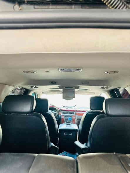 السلام عليكم
للبيع تاهو موديل 12 ادوات Vip
ITZ فول مواصفات للاخير 
بيها كصه قماره فقط سياره مكفوله و جديده من ضربه و صبغ و حته شخط 
مكينه كير حداديه شرط 
سياره مصروف عليها هوايه 
السعر (86$)
للاستفسار   *********** واتساب فقط
