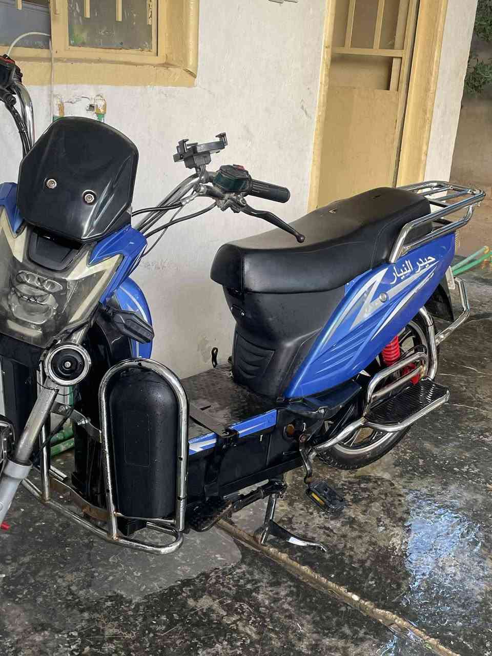 سلام عليكم  دراجه هارلي موديل 24 جديده شركت حيدر كلش نضيف وجديده. وكهربيات. وبصمه كله  ع فحص. جرص انذار تشغير ع بعد كلش كله فخص. +جبلي شركه الخواين موديل 24 بصمه  جرص انذار بطاريات ع فحص درجاجه نضيف كله فحص.  +هنا توصل ***********
