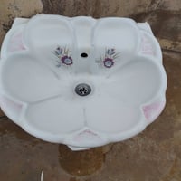 مغسل نضيف • قابل تفاوض