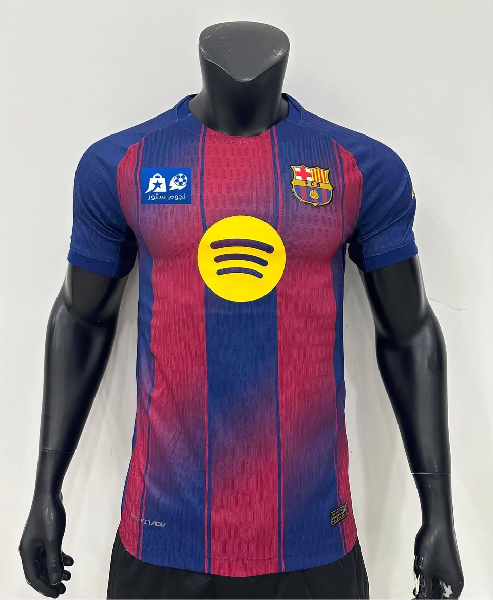 دريس فقط نسخه لاعب تايلندي اصلي وهوه شعار الشركة سعر القطعه ب 8فقط قطعتين ب 15 عرض لمده 3 ايام ويوجد توصيل لجميع المحافظات 

الرقم ***********
