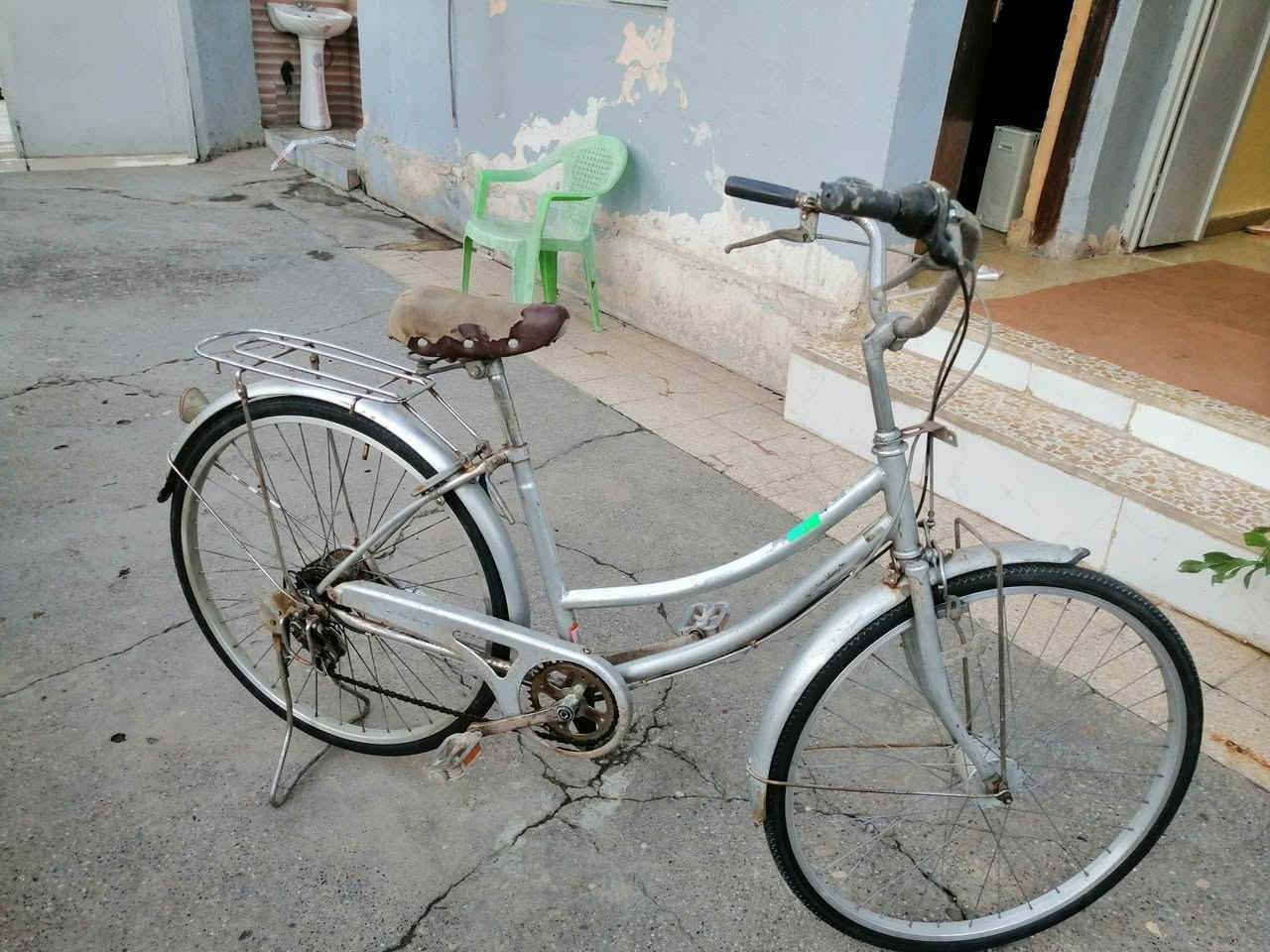 الحجم 26 سعر 75


**إذا كنت صاحب هذا الإعلان وتريد حذفه لأي سبب، رجاءا أرسل رسالة إلى الدعم الفني**