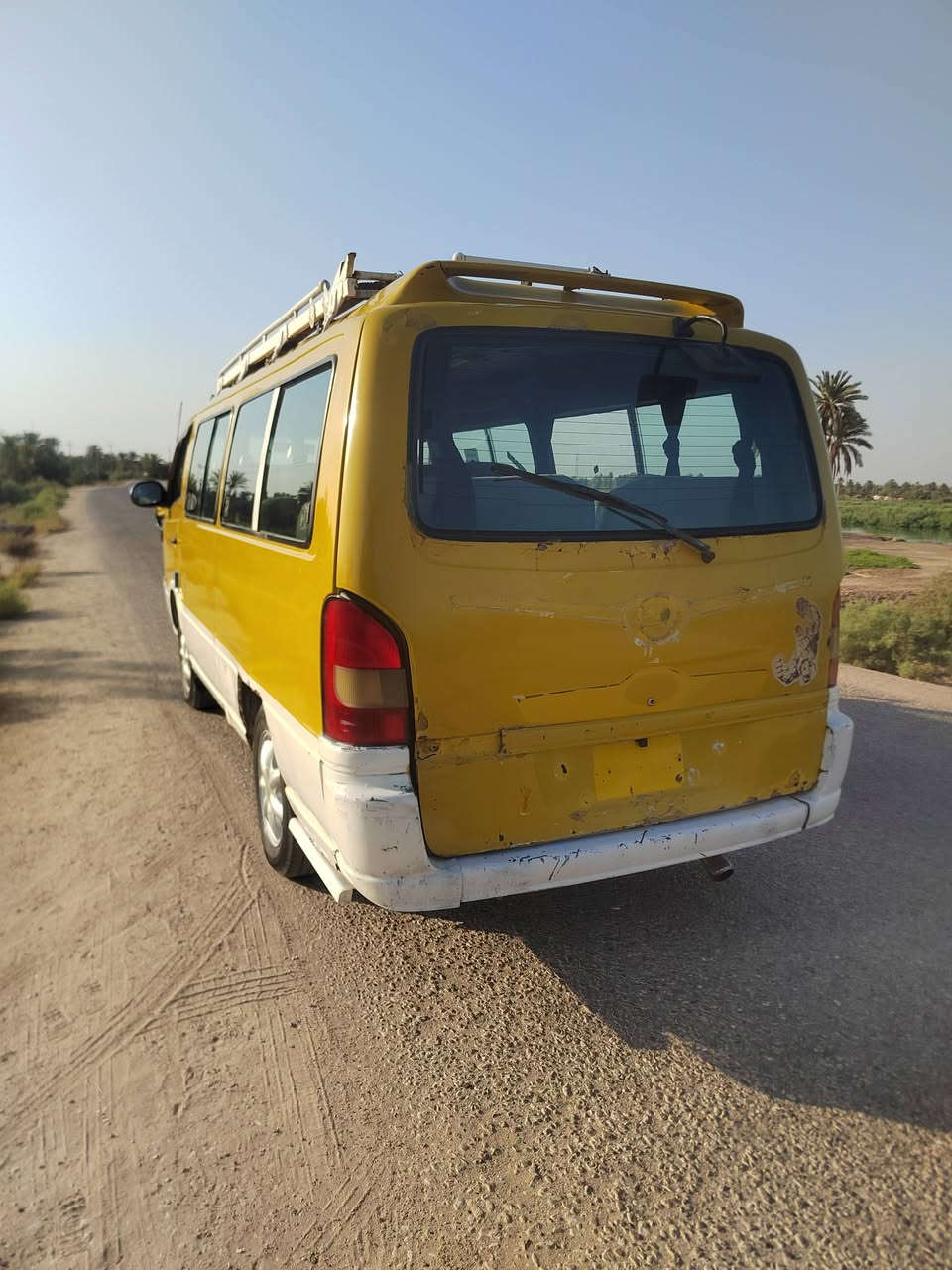 سلام عليكم للبيع ستانا 14 طويله موديل 97رقم بغداد سياره جاهزه للتواصل *********** مكاني طويريج خاص مامتواجد شراي تاخذ عيوني تعليق سلبي ممقبول
