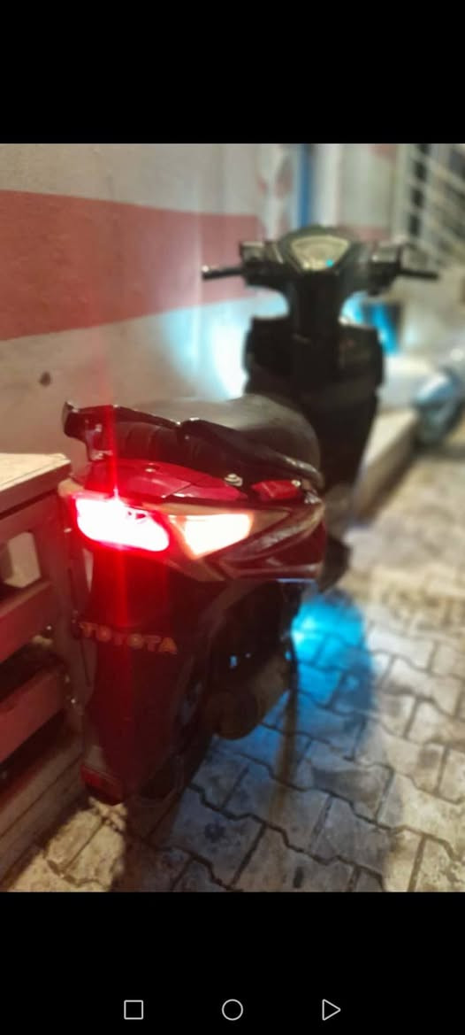 السلام عليكم دراجه للبيع جامبو كل شيء شغال سلف كهربائيات التواصل خاص واتساب ***********
