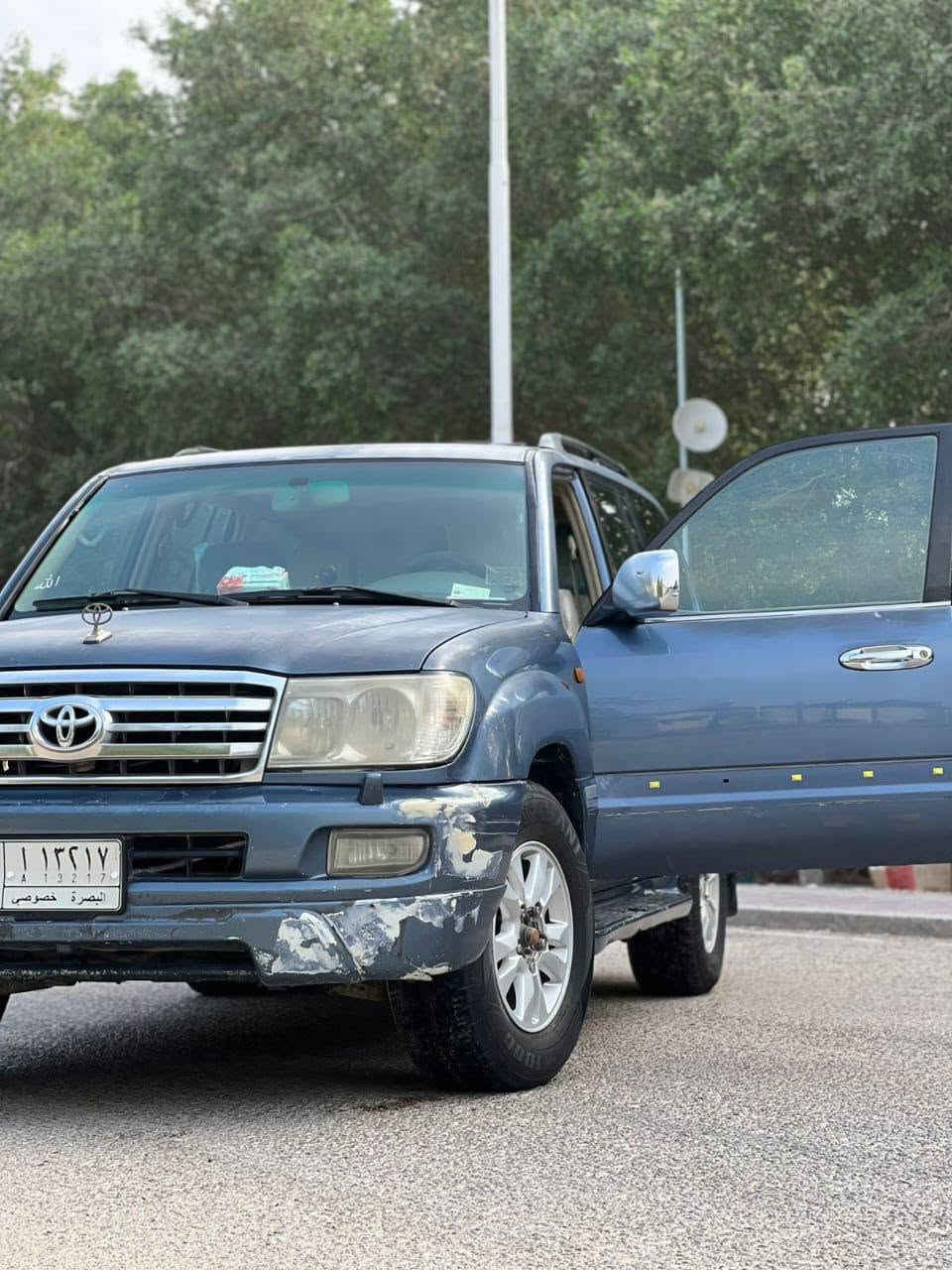 سلام عليكم اخوان سياره لا ندكروز 2006 رقم بصر  سياره ورارد خليجي مابيها حادث فقط الضربه بل جنطه مواضح بل صوره السياره جارده  مصبوغه حزام المكينه 6 سلندر  كير اوتو  الكير جديد كهرابيات شغله كل دبل تانكي  السعر 125$ وبيها مجال الشراي  الا مو شراي لا يتعبني  التواصل ولاستفسار ***********
