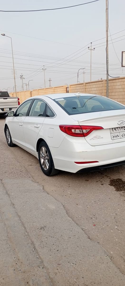 سوناتا ٢٠١٧ امريكي
حادث جاملغ فقط بدون إرباك 
مكينه كير حداديه جديده 
محرك ٢٤٠٠
السياره بأسمنه تريد تحويل تريد وكاله 
السعر ١٢٥
للاتصال ***********
مكان سياره حله
