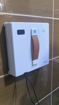 روبوت ذكي • للزجاج • جديد