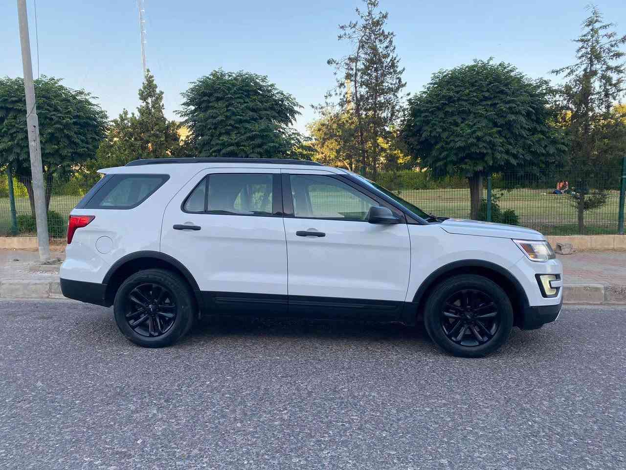 ‏FORD EXPLORER 2017 خليجي

💠 الفئة خليجي (4X4)
     (مواصفات)

💠 السعر : 165 $ مجال للطيبين

💠 الموديل 2017 ابيض

💠سيارة كفالة من كير محرك فقد
    1 قطعة صبغ 

💠 المحرك 6 سلندر 
 
💠 القدرة ( 3500 )

💠 المواصفات 
▪️فور ويل (4x4)
▪️كوشن ثلاث مقعد
▪️داخل كريمي
▪️دخول ذكي 4 ابواب 
▪️تحكم ستيرن 
▪️شاشة اصغير
▪️كاميرا 
▪️كشنات كهرباء 
▪️وضعيات قيادة 
▪️تبريد مركزي 3 قطع
▪️اوامر صوتية 
▪️ثلاث مقاعد سبعة راكب و تبريد مركزى
▪️كير رياضي 10 سرعات 
▪️لايت لد 
▪️ويل 18
▪️مانع انزلاق 

💠 سيارة بنيد صبغ ربع شبر بدون ضرر داخل ارباك مرجع سيستم

💠كير محرك صدر تبريد كهربائي كفالة عامة بشرط

لاتصال او واتس على الرقم 
رقم فايبر + واتسابا
 *********** اسيا
 *********** كورك
‏‎‏‎عنوان📍اربيل أربيل, العراق
