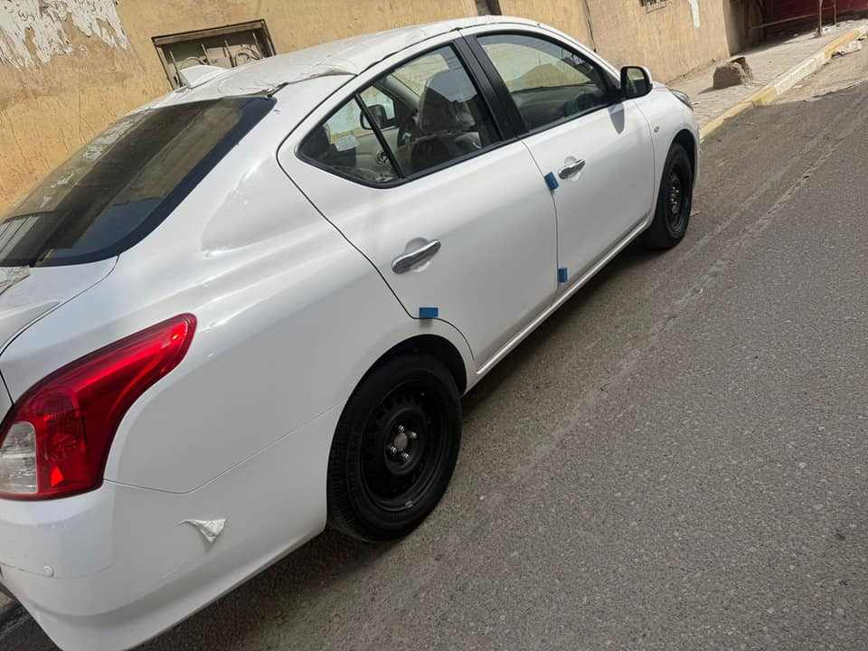 نيسان صني هندي موديل 2024 كفاله عامه السعر ١٢٤ وبيها مجال قليل اي استفسار ***********
