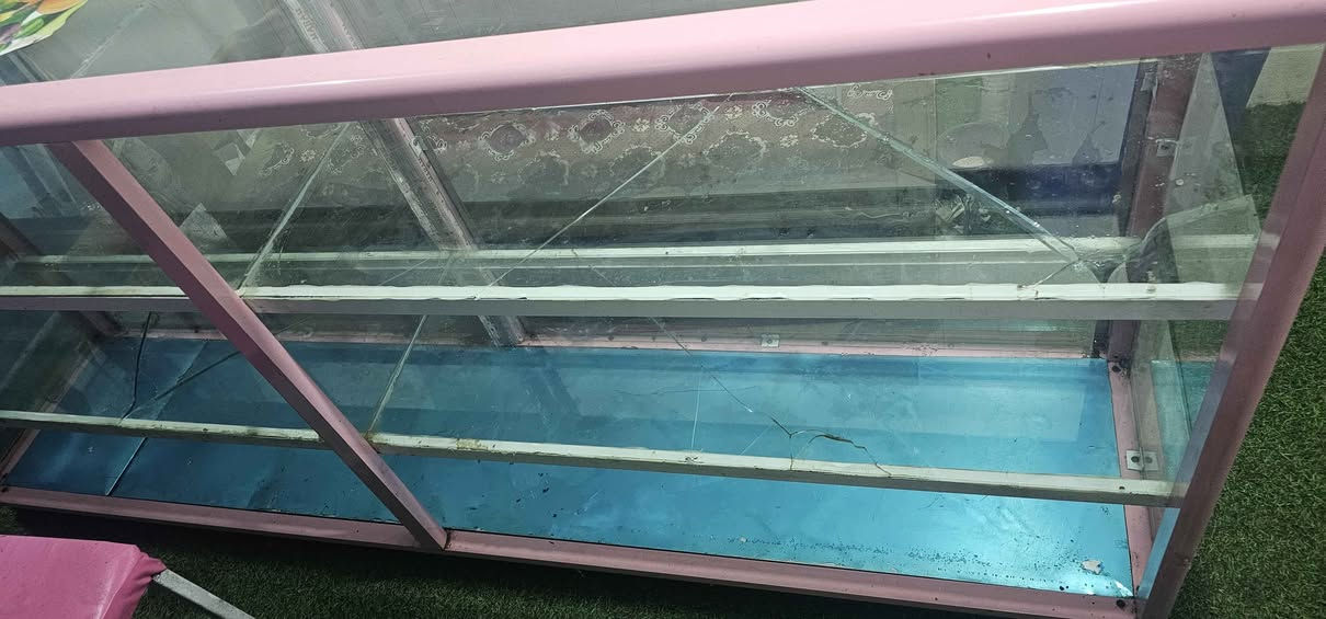 جامخانه  حجم كبير للبيع 
بيها فطر بالرفوف اما الواجهه كلشي ما بيها 

سعرها 50 الف فقط موصل, نينوى


**إذا كنت صاحب هذا الإعلان وتريد حذفه لأي سبب، رجاءا أرسل رسالة إلى الدعم الفني**