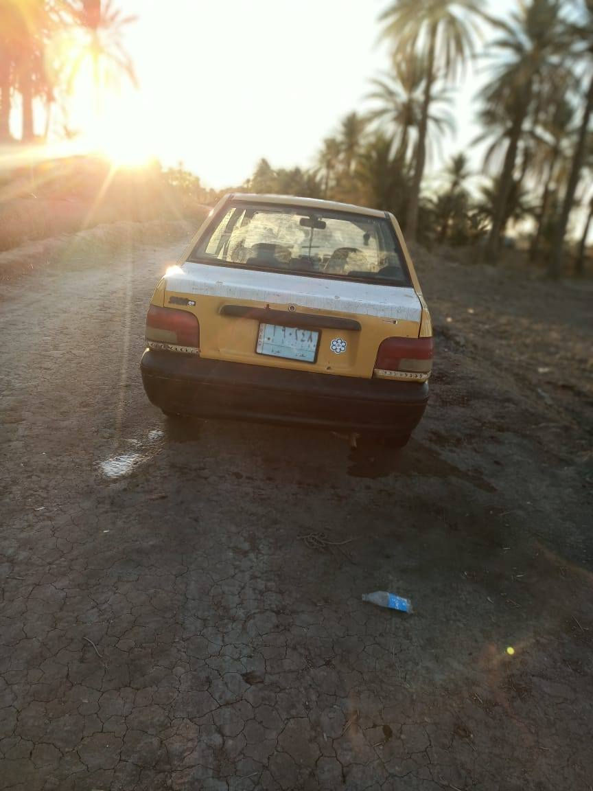 السلام عليكم سايبة موديل 2011راعيها موجود بس يطلب عليها3اوراق 
ملاحضة السيارة ضايعة لوحة  من عدهة للبيع او مراوس بسيارة اوتماتيك شعندك نزل سيارة سيارة كلهة شغالة المكان بابل مشروع المسيب الاستفسار على هذة الرقم***********
