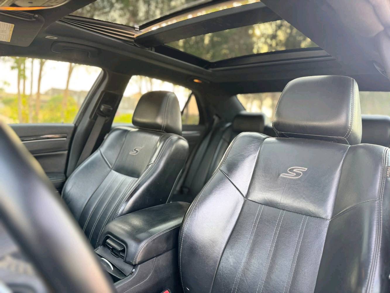 ابواما 2017s اصل للبيع حادثها بنيد وجاملغ العنوان الديوانية قضاء السنيه للاستفسار اكثر اتصل ع الرقم وبيك خير وتدلل 
ماشيه 88 