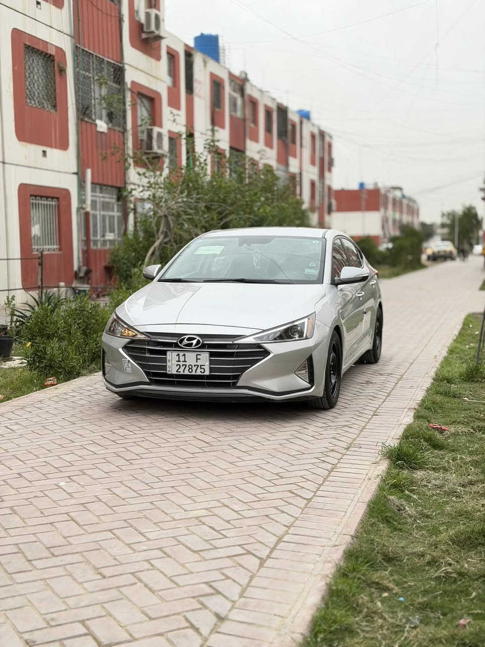 السلام عليكم 
النترا 2020.   : ////
وارد امريكي //كلين تايتل
مكفوله كفالة عامة 
ماشية.    87 شرط لفحص
محرك.  2000. دوش.   // منضومة غاز
كير// ايتي

حساس امامي خلفي 
3 انظمة قياده 
دوشمة عام 

رقم انكليزي هزه وسنويه جديده 
شاشه اعطال 

سياره جديده ماناقصها اي شي 
السعر. 133$$
عنواني   بغداد 
***********📲
