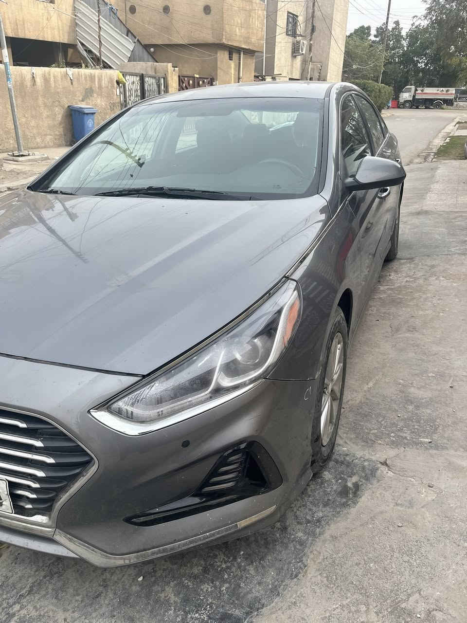 السلام عليكم 

سوناتا موديل 2019 
حادث جاملغ وباب عكس السايق 
محرك 2400 gdi مفتوح 
ماشيه 19 الف ميل 
مكاني بغداد الدوره 
سعره 125
***********
