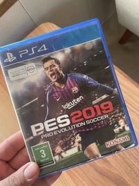 قرص pes2019 عربية نظافة‎%‎99 سعر 35 الاف توصيل موجود واتساب 0750923987...