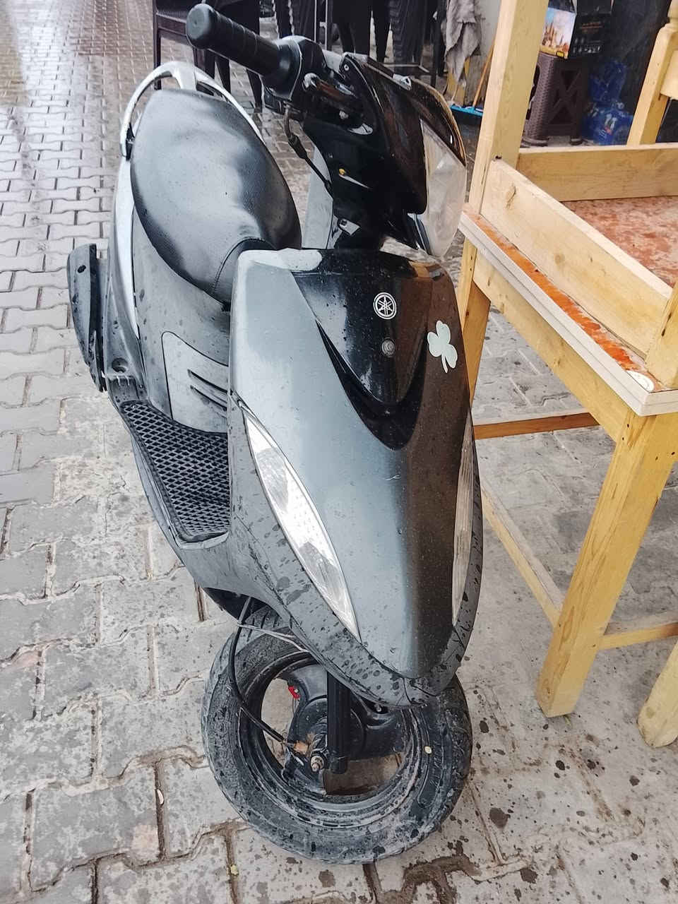 ماكس عدله للبيع كفالة عامه بلاديه ممفتوحه ناعمه كلش نكره سلف كهربائيات دبلات قفل  جنطه كله شغال 
شراي اتصل *********** وتساب 
العنوان بغداد شارع حيفا 
السعر 650 وبيها مجال
