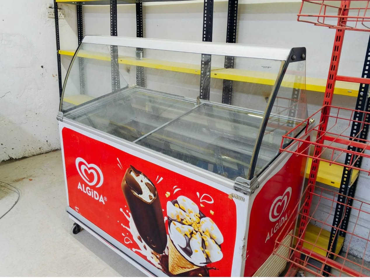 تصفية أسواق 
عارضة موطأ وعارضات عمودية وسلات جبس عنواني كربلاء ‭0776 797 0973‬ كربلاء, العراق
