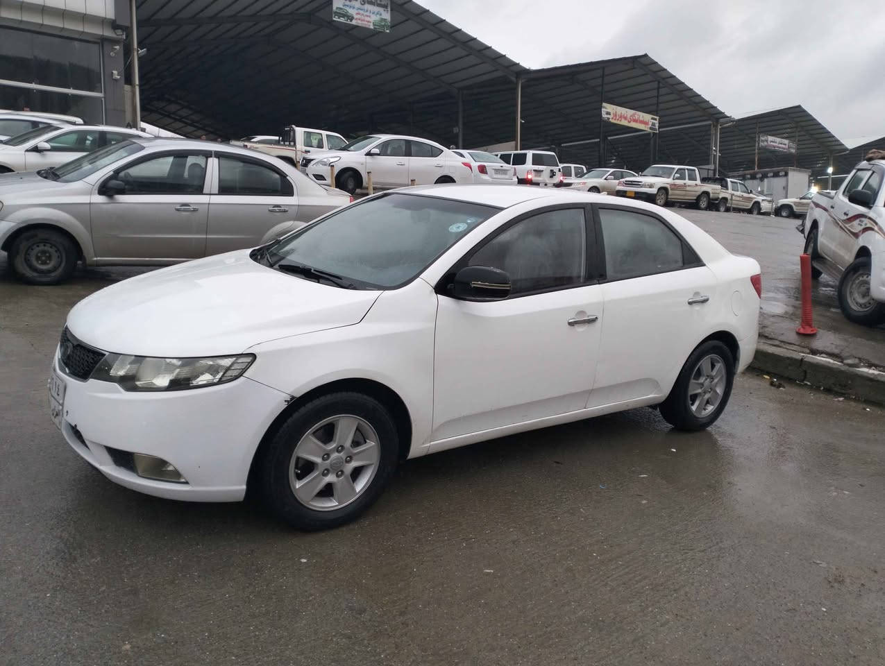 كياسيراتؤ 2011 گير توماتيك گيرومةكينةي بةشةرت تحويل و غرامة بةشةرت عيزام سبوخ بي ليدران سقفي گؤراوة سعر 65 ورةقة شوين سوران *********** Oshwe, Mai-Ndombe
