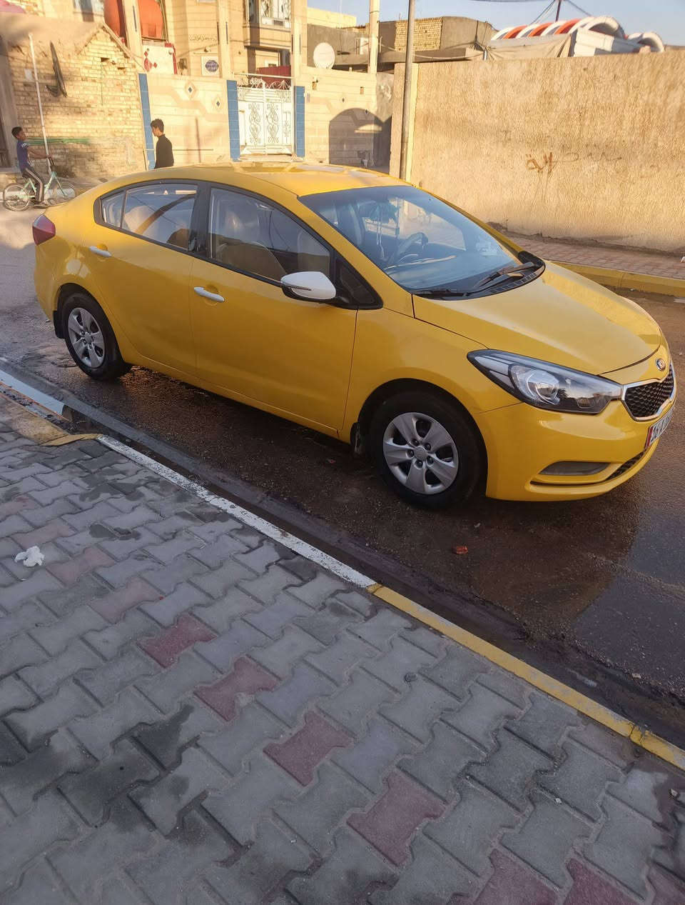 السلام عليكم سيراتو مديل 14 جاهزه من كلشي  رقم انكليزي بسمي سياره السعر 108 بيها مجال بسيط تفاصيل اكثر تصل ***********
مكان الرميثه
