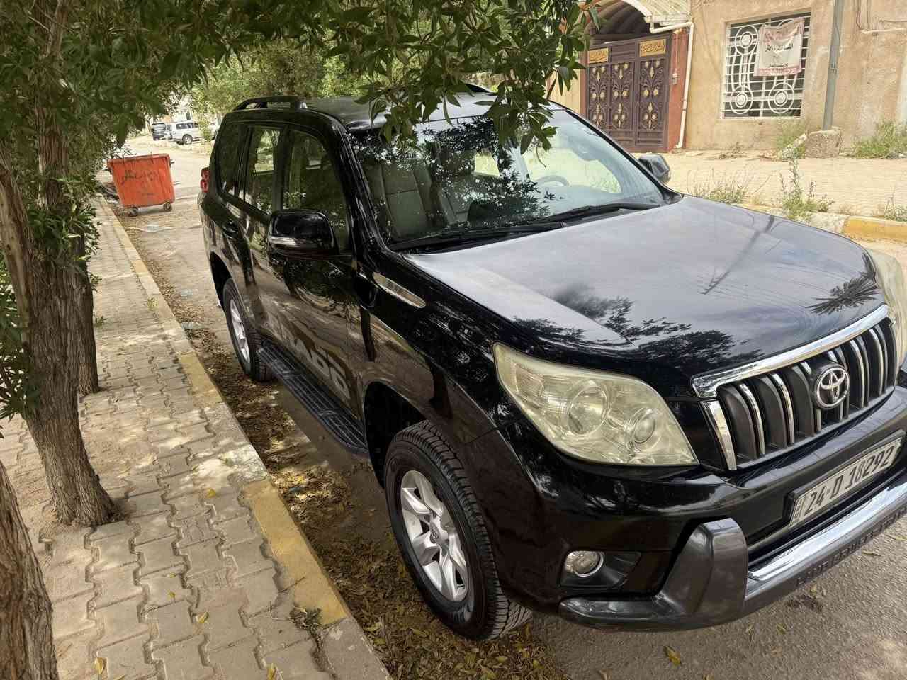 برادو 2010 للبيع بأسمي سيارة مكفولة من الحادث والصبغ كما مبين بالسونار سعر 190$ ، مكان السيارة كربلاء حي المعلمين ***********
