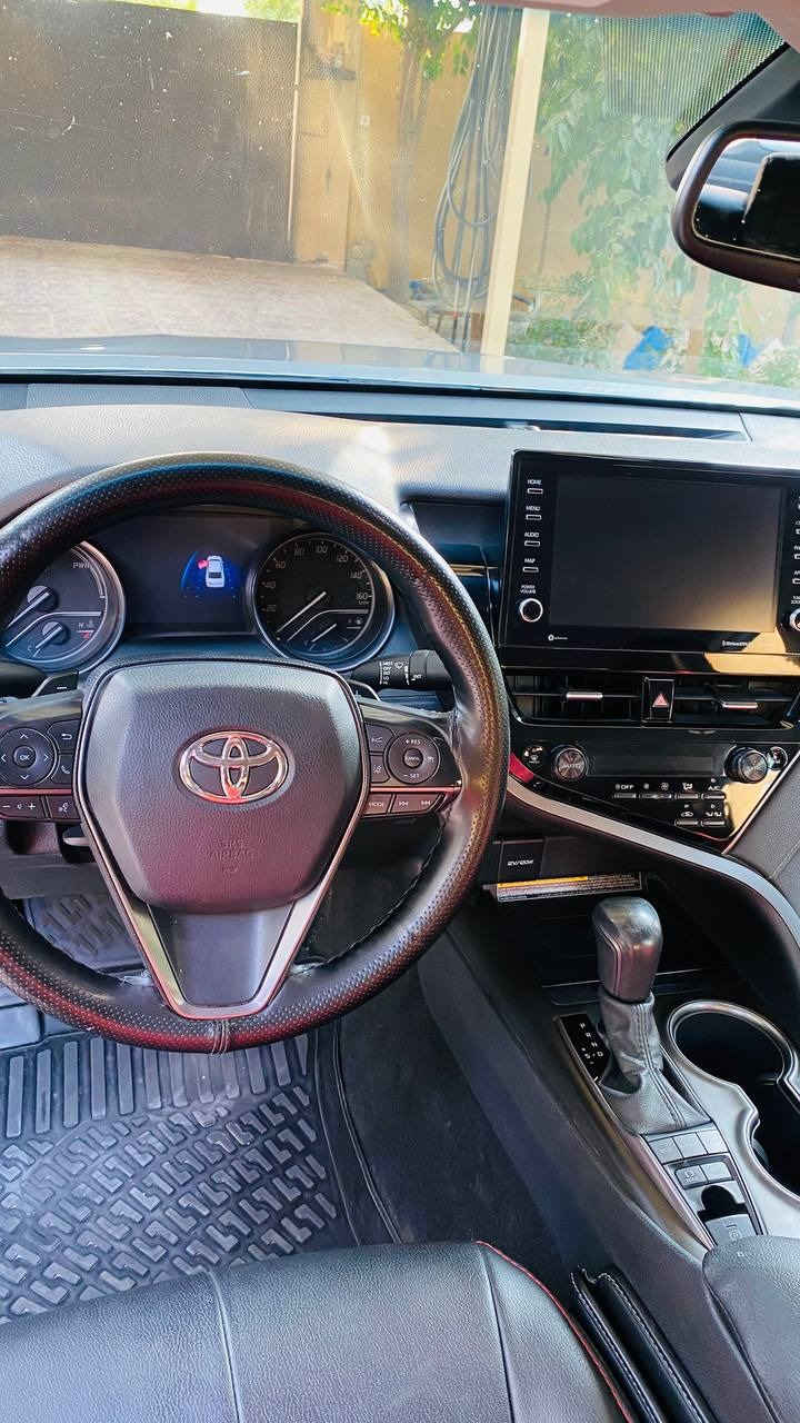 السلام عليكم ورحمة الله
كامري موديل 2021 هايبرد لون رمادي xse  فول مواصفات حادث جاملق ايمن ودعاميه امامية
نظيفة كلش وعليهه صيانة كاملة ومابيهه اي نقص
سعرهه 225 وبيهه مجال اتصل وتدلل 
مكان السيارة الأنبار الفلوجة

***********
