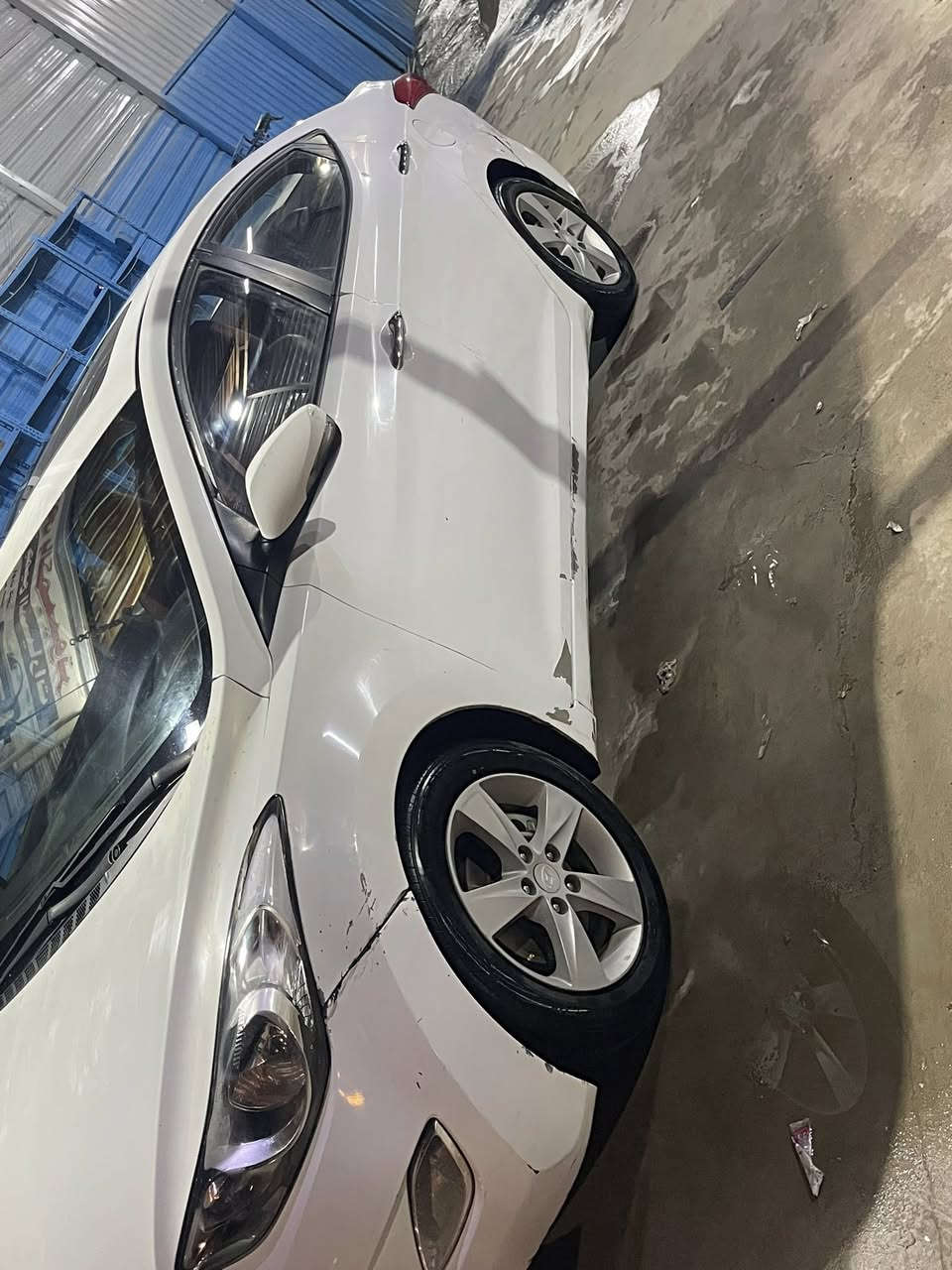 اڤانتي 2011 للبيع مكينه GDi منضومة تبريد جديده تبريد ثلج تخم تاير جديد موصفات فتحه مري شفط السعر 83 للاستفسار الاتصال ***********
