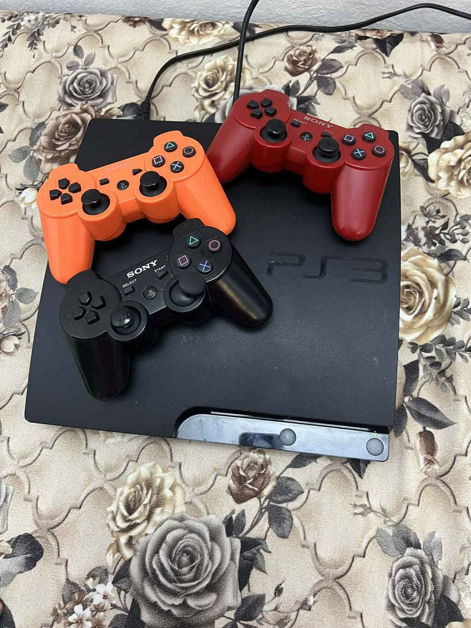 جهاز بلاي ستيشن ثري 256كيكه ثلاث يدات شغاله اغراضو كامل السعر 120


**إذا كنت صاحب هذا الإعلان وتريد حذفه لأي سبب، رجاءا أرسل رسالة إلى الدعم الفني**