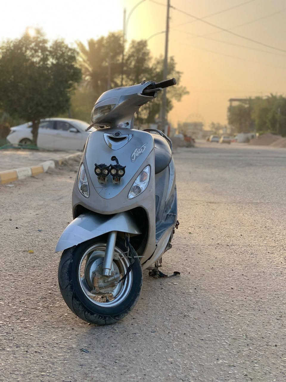 للبيع ماكس منغولي دراجه خير من الله مكينه ما مفتوحه كفرات ختم واحد  دراجه امداريه دهنه كله امزويل دراجه مال جناي 
مكاني ديوانيه ( الاسكان) السعر 650 للاتصال ***********
