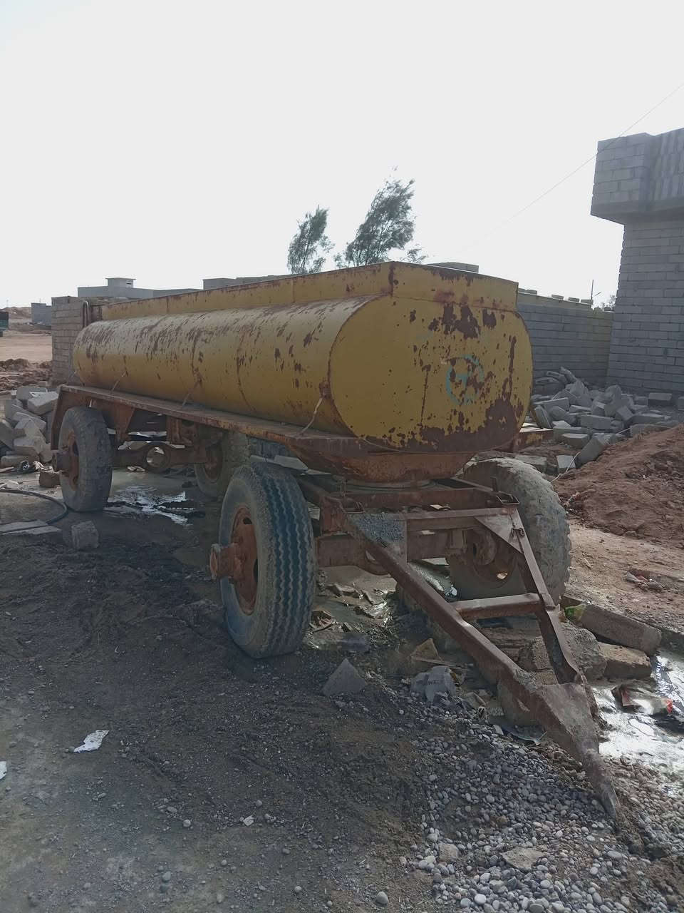 مقطوره ماء 5000لترسعر مليونين وبيها مجال
مكلف بالنشر رقم صاحبها ***********
