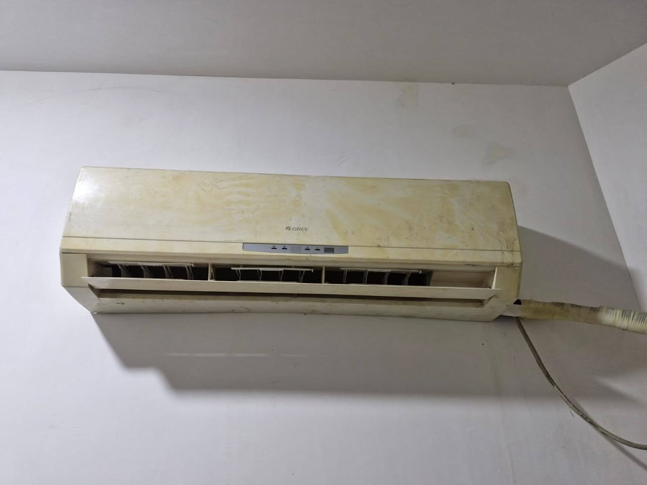 لللبيع
شغالات
سبلت طن سعر ١٤٠
سبلت طن ونص سعر ١٧٠ 
سبلت طنين سعر ٢٠٠
١٠ مقاعد ديوان ٣٥٠
فلتر سعر ٣٠
فلوجه جغيفي ثانيه
*********** للإستفسار
