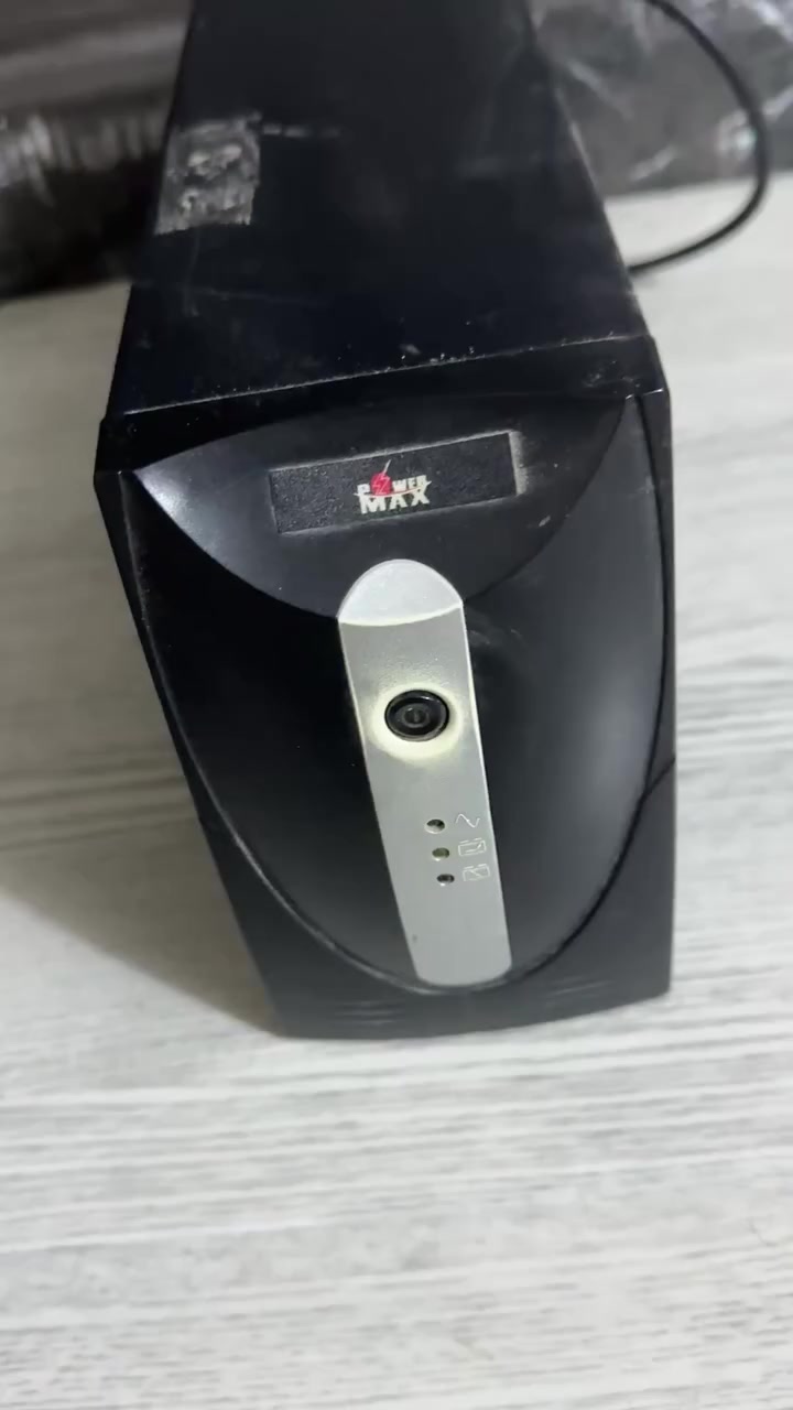 Ups
صارله فتره متروك بس شغال
ب25 الف
موجود توصيل


**إذا كنت صاحب هذا الإعلان وتريد حذفه لأي سبب، رجاءا أرسل رسالة إلى الدعم الفني**