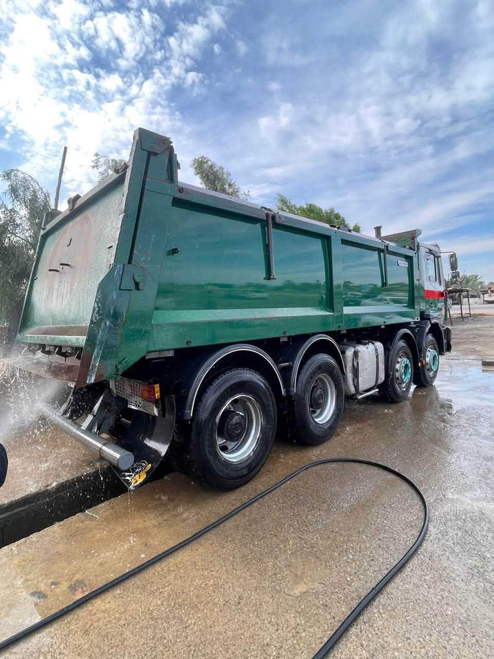 للبيع فقط
موديل 2000 مجموعة جي اف محرك 414 رقم سليمانية جديد  تحويل مباشر 

للاستفسار ***********
